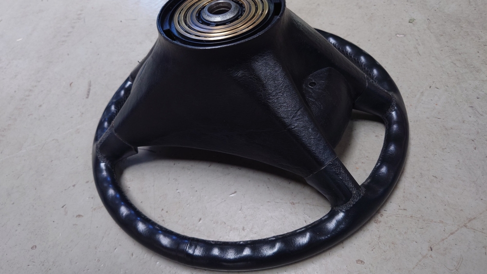 Preview: Airbag Lenkrad 42cm gebraucht