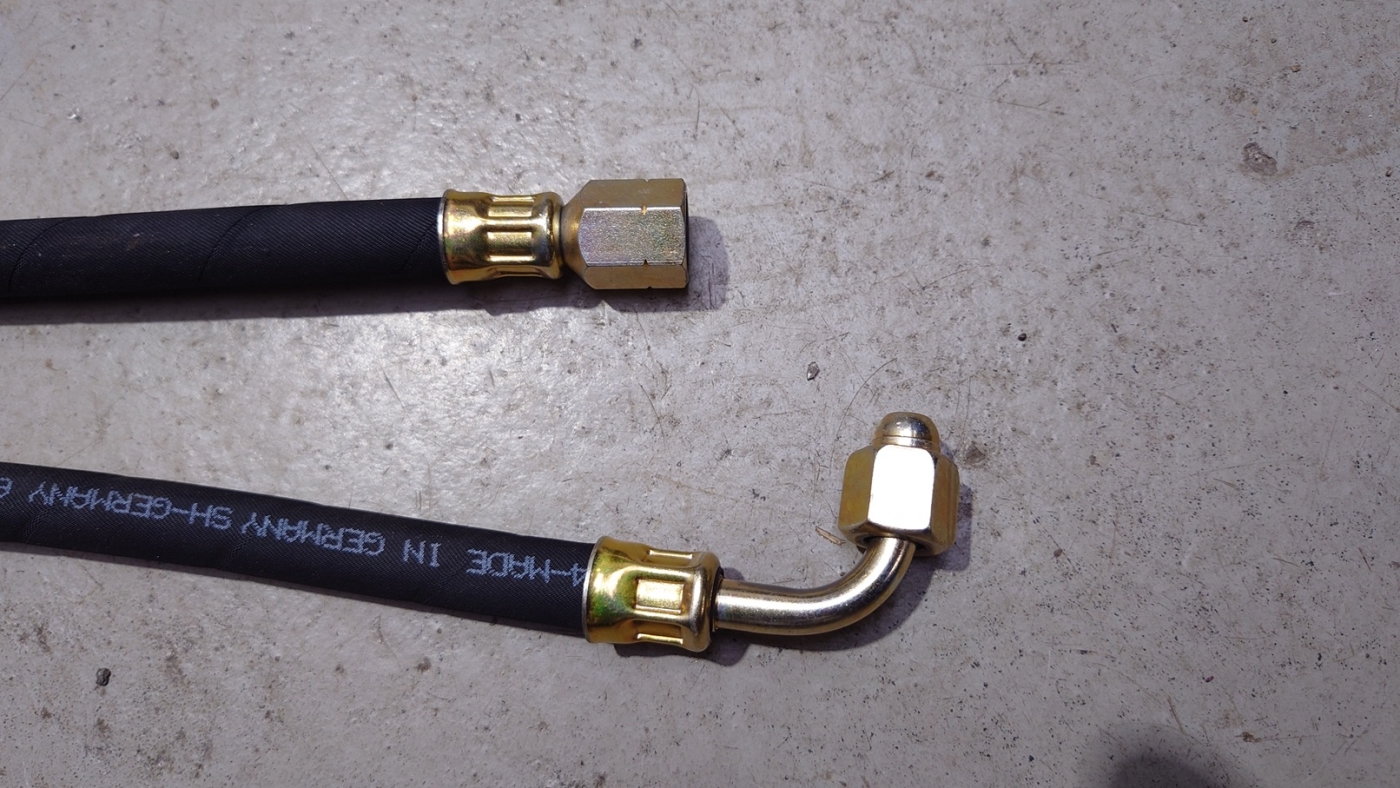 Kraftstoffleitungssatz 280SL SLC Motorraum